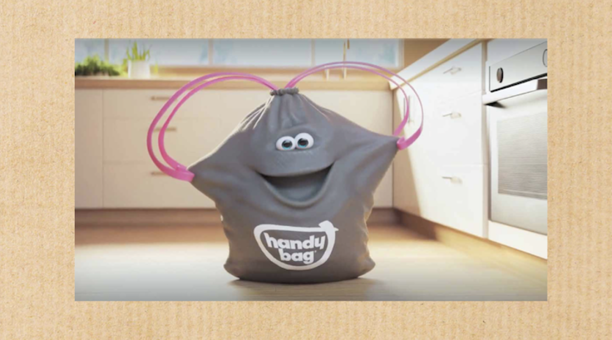 Handy Bag revient sur les crans TV pour sa gamme 80 de plastique